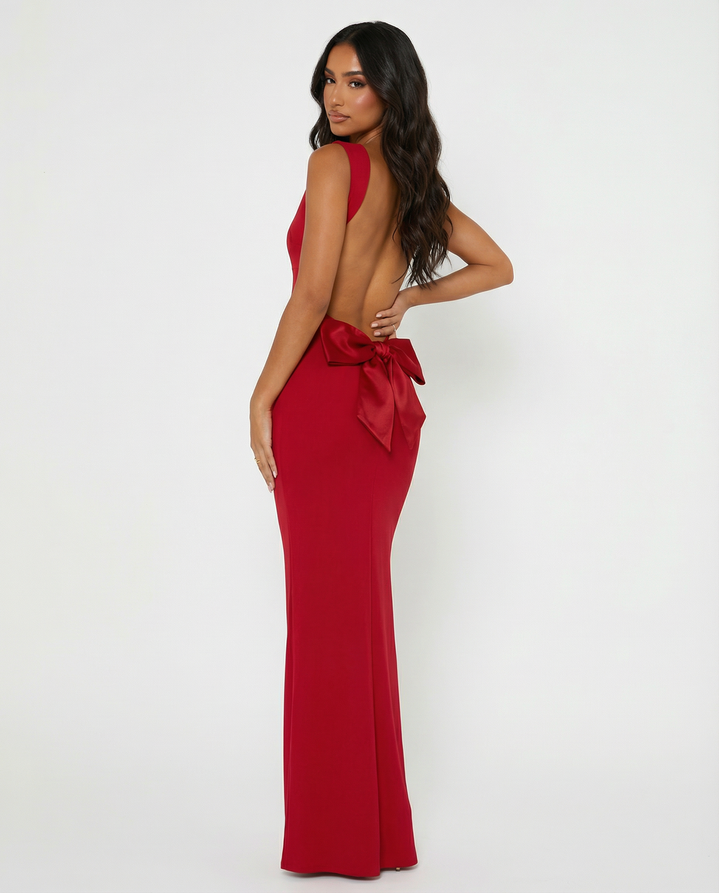 Gizela | Backless Muse Maxi
