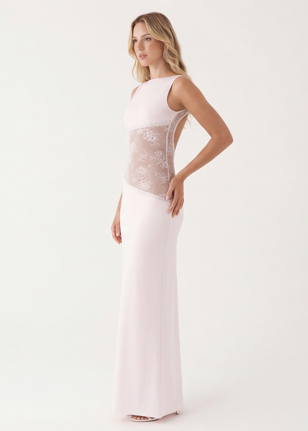 Gizela | Veil Cut Maxi