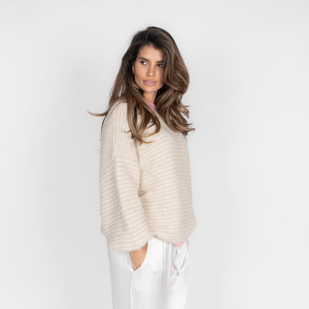 Oversized Cardigan "CozyGlam"