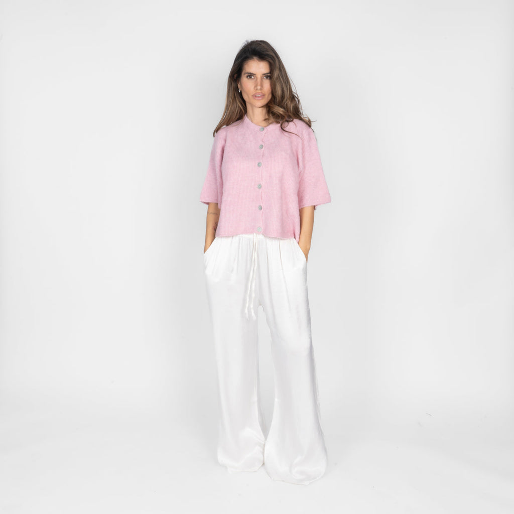 Short-sleeve knitted cardigan