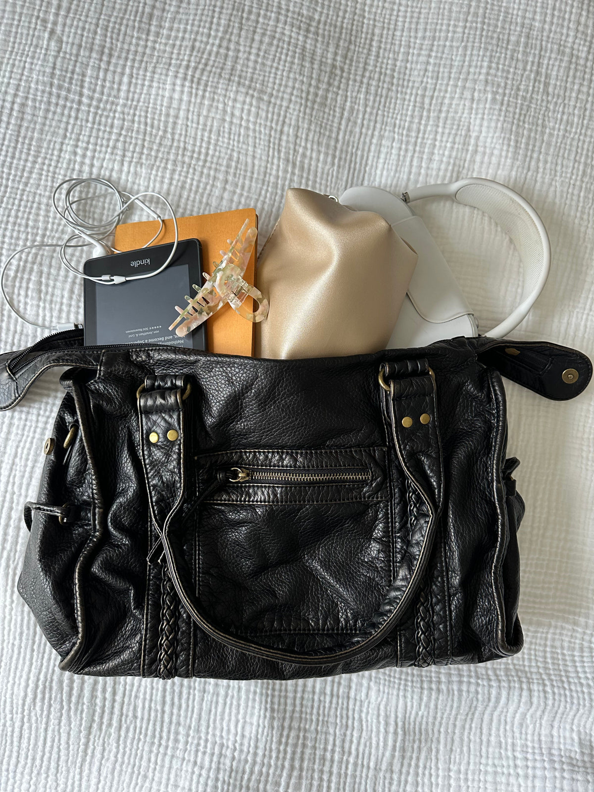 Vintage Weave Shoulder Bag