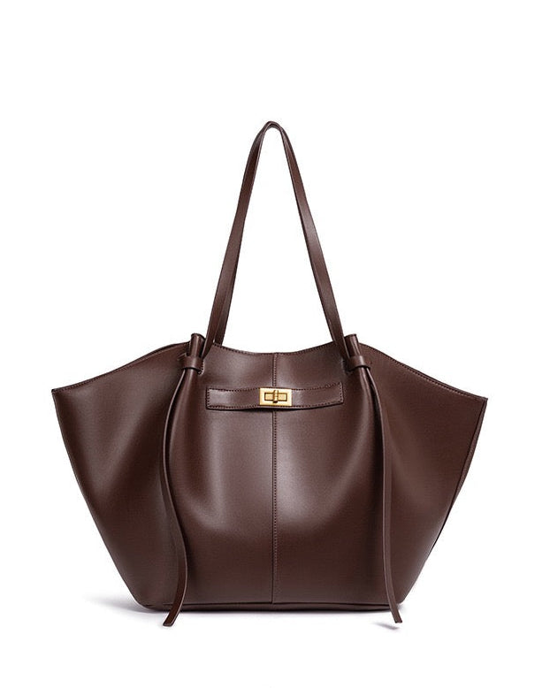 Luxe Curve Shopper