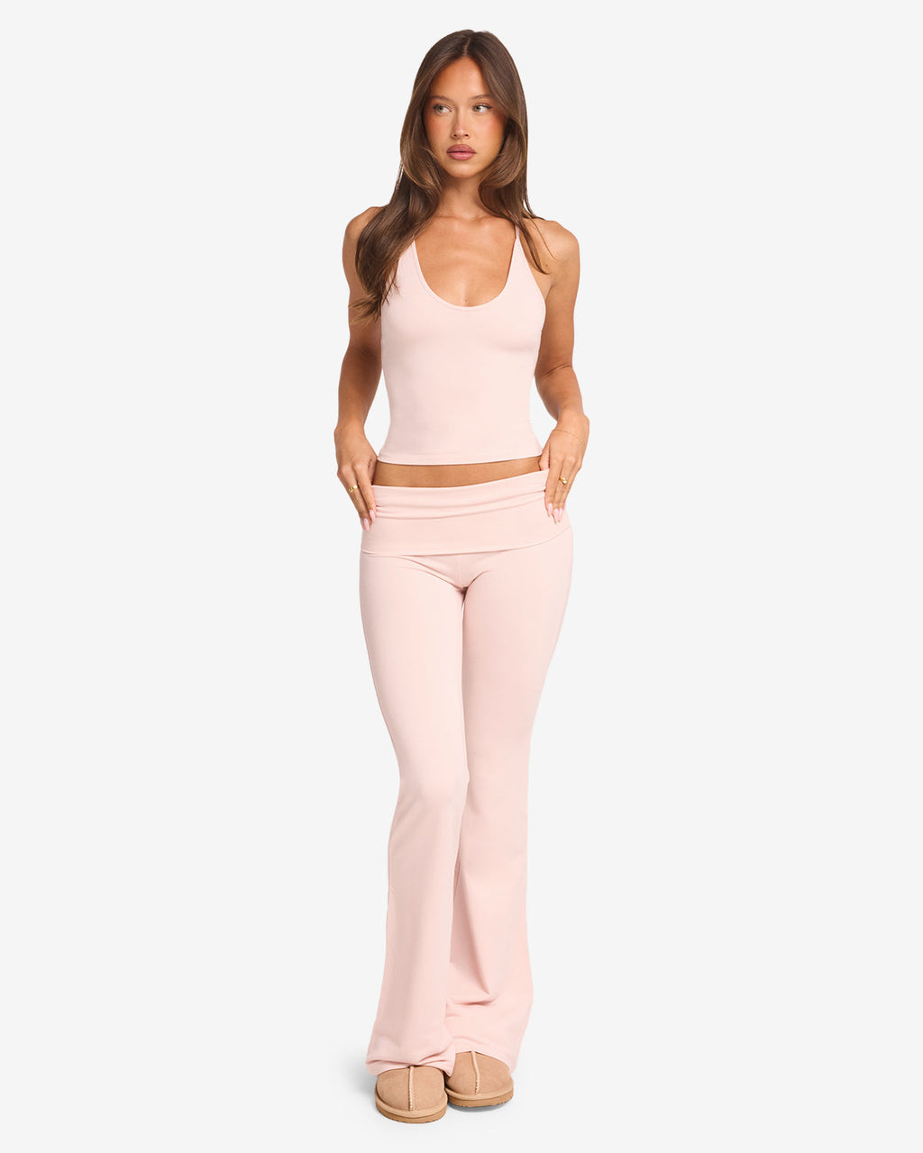 Gizela | Aura Soft Set