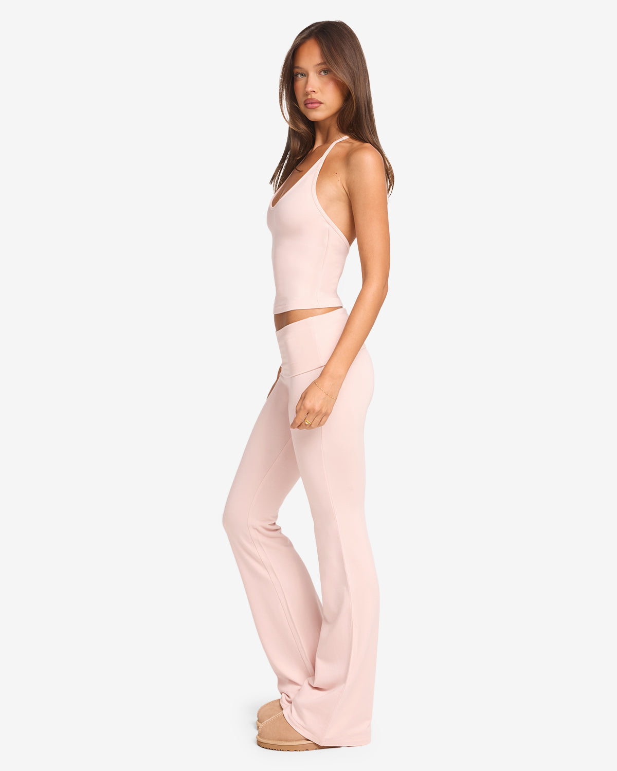 Gizela | Aura Soft Set