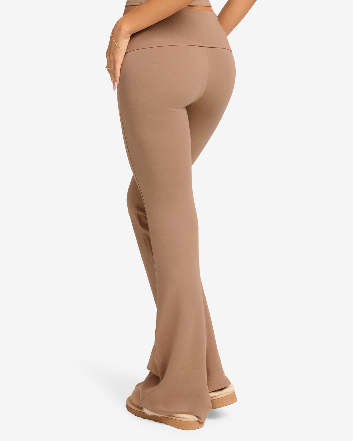Gizela | Aura Soft Set