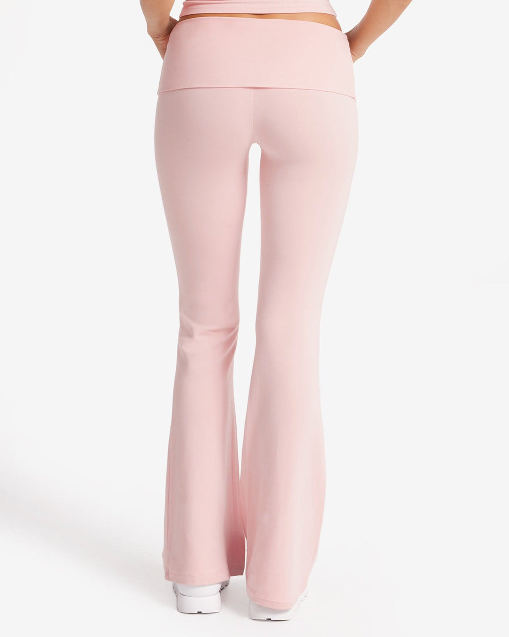 Gizela | Aura Soft Set