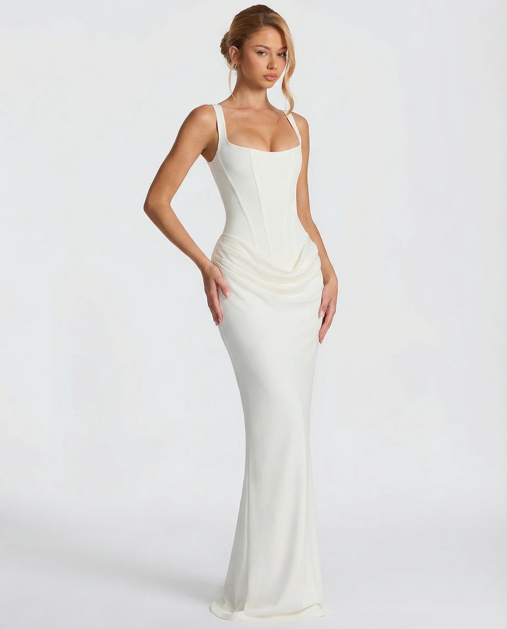 Gizela | Hourglass Maxi
