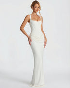 Gizela | Hourglass Maxi