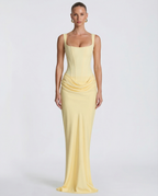 Gizela | Hourglass Maxi