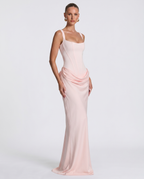 Gizela | Hourglass Maxi
