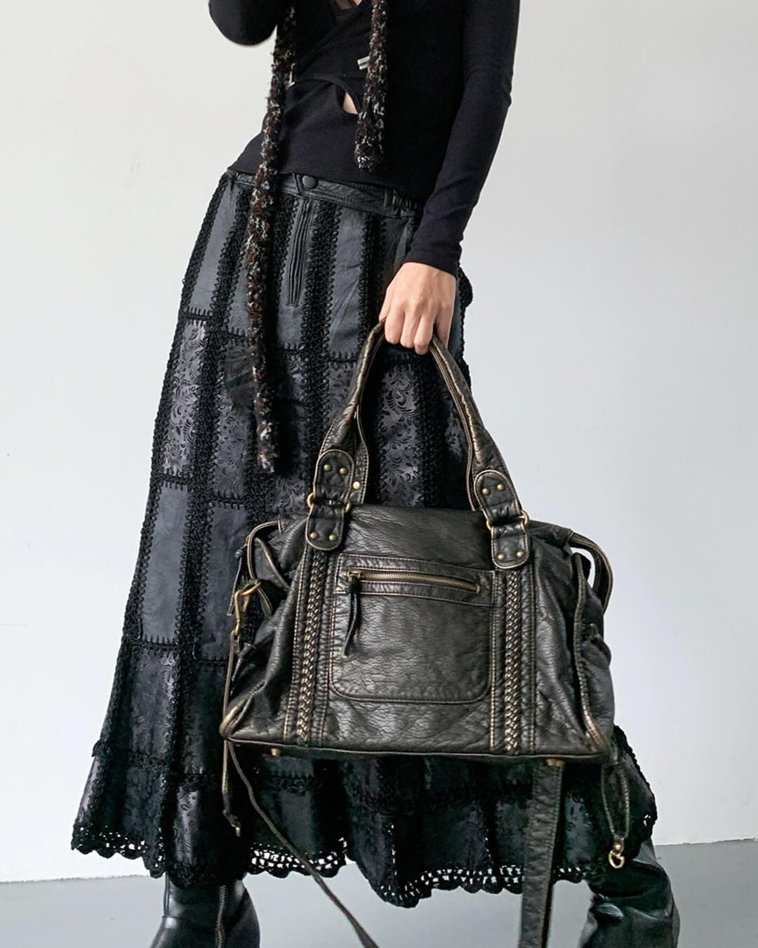 Vintage Weave Shoulder Bag