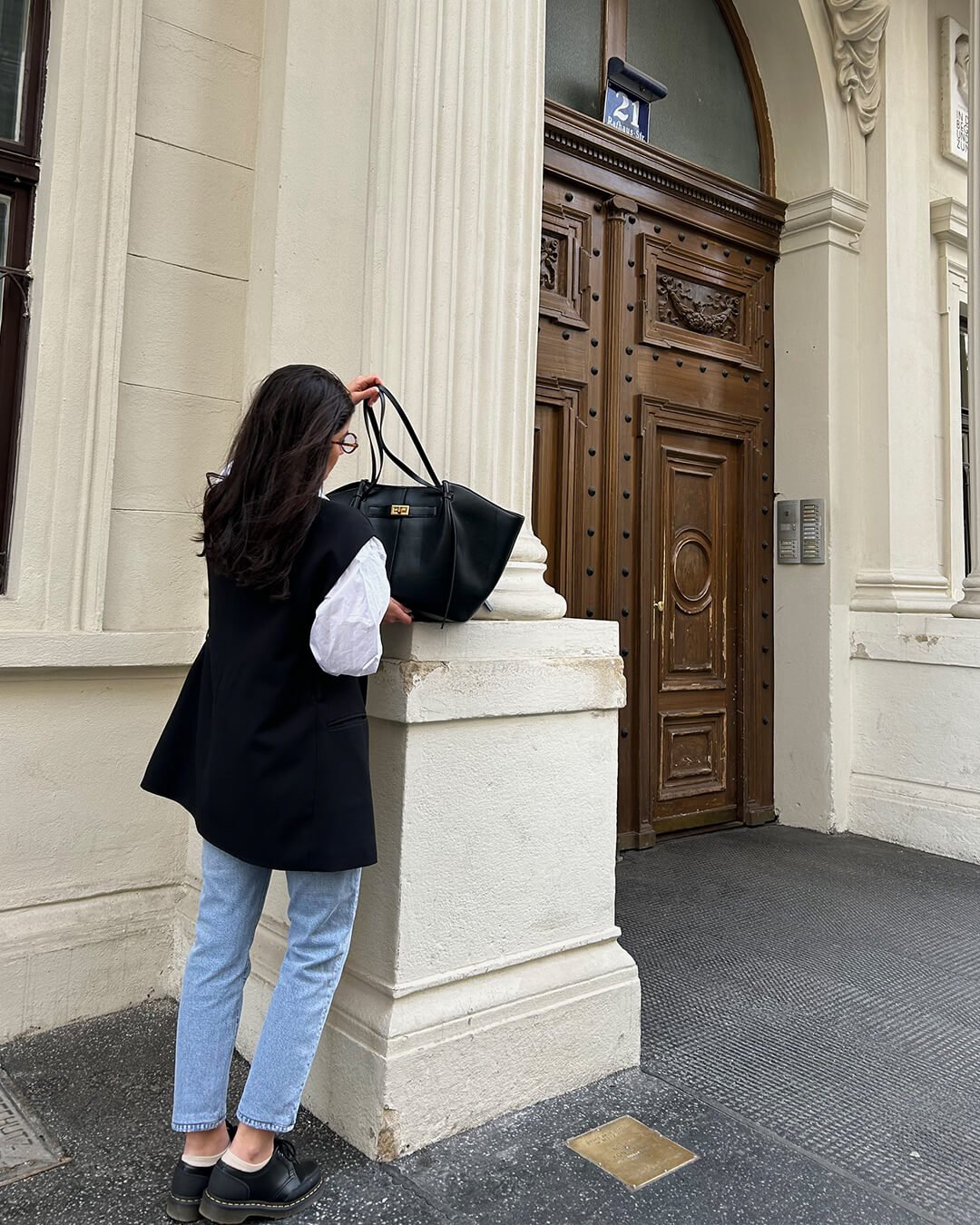 Luxe Curve Shopper