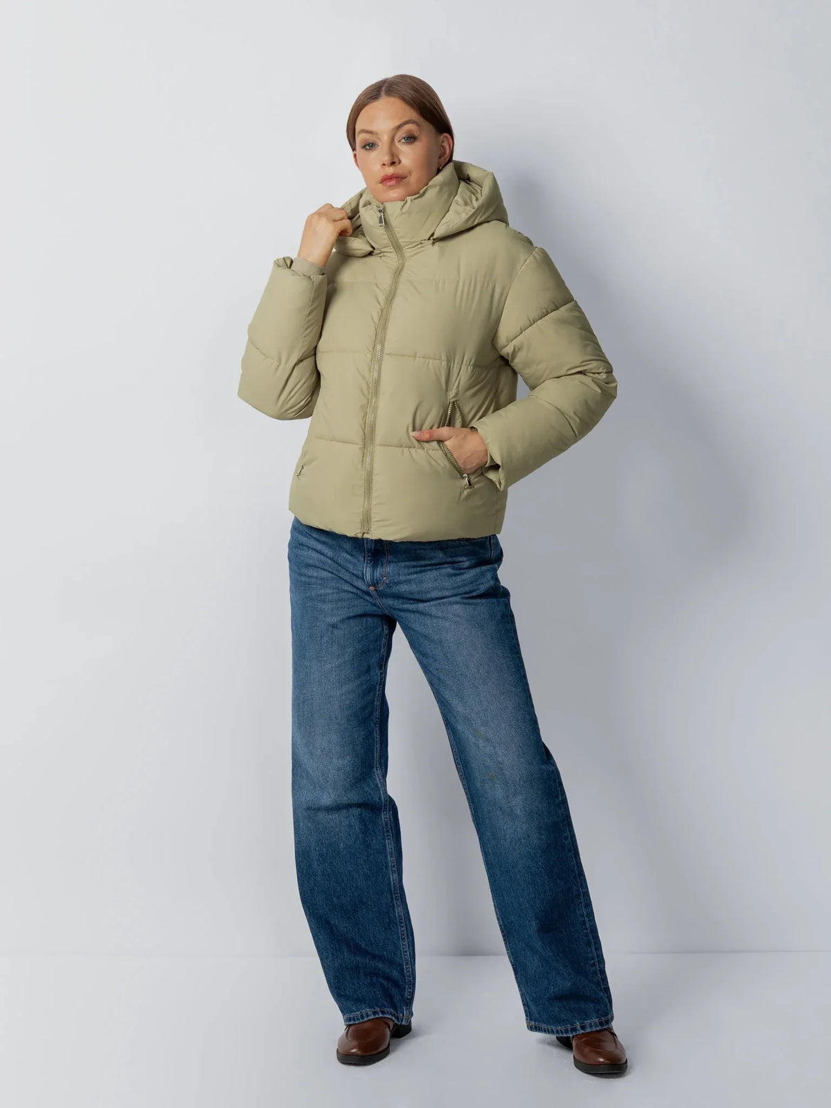 Krótka, pikowana kurtka WarmCore™ Classic z odpinanym kapturem